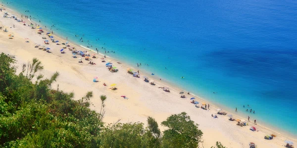turisti plaja jpg FOTO Pixabay