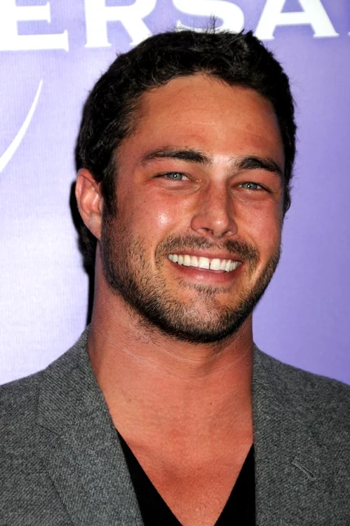 Taylor Kinney