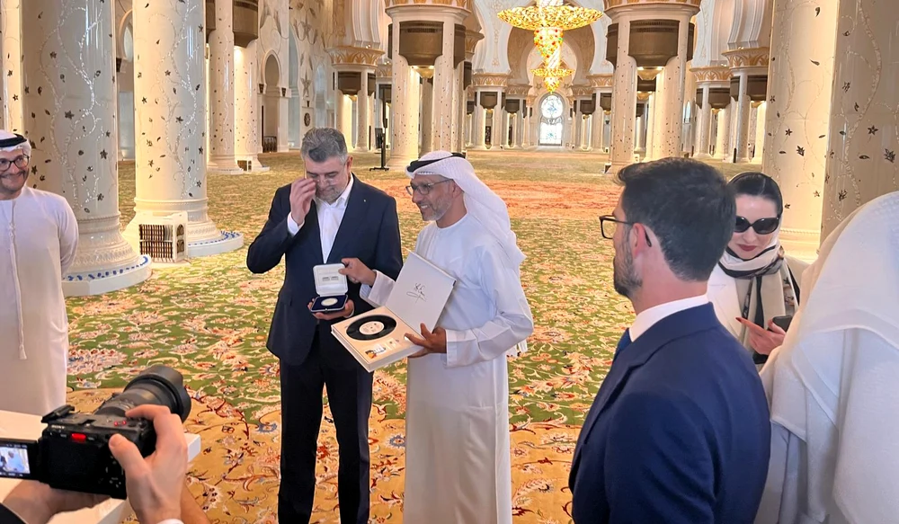 Premierul Marcel Ciolacu, vizită oficială la Moscheea Sultan Al Nahyan Sheikh Zayed Bin din Abu Dhab