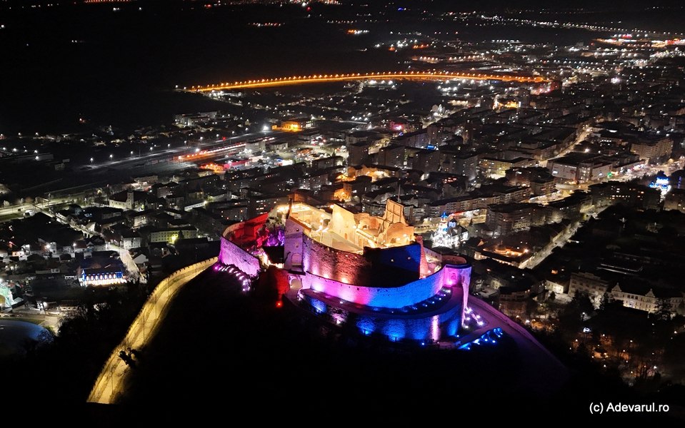 Cele mai puternice forturi medievale din România. Au rezistat marilor asedii, iar acum sunt cucerite de turiști   
