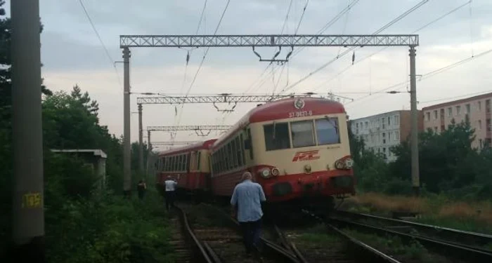 
    Accidentul nu s-a soldat cu victime, însă traficul feroviar este blocatFoto: captură video Youtube  