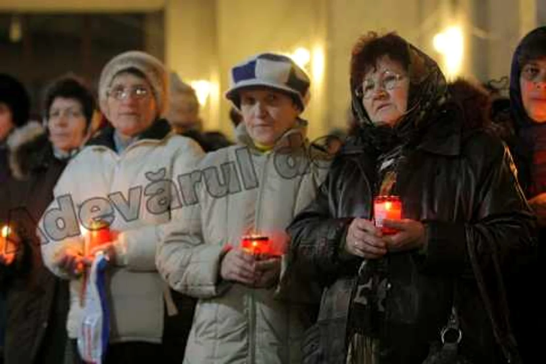 Braşovenii au luat Lumina Sfântă