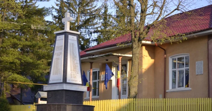 Bugetul comunei Măgura a fost prejudiciat cu 25 de mii de lei odată cu achiziţia pompelor de apă FOTO Mircea Merticariu