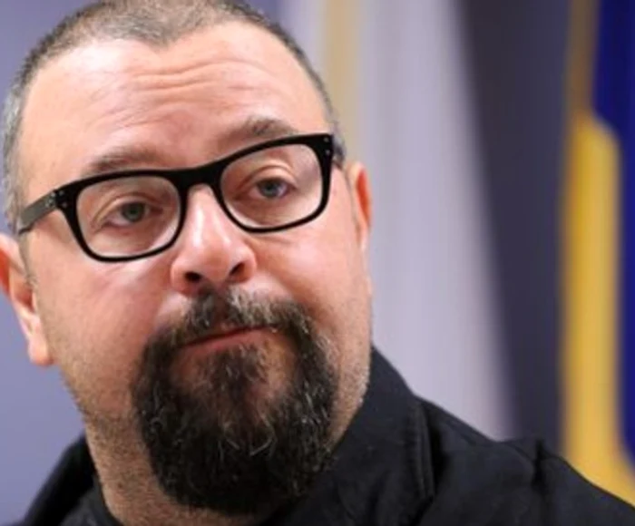 
    Judecătoria Sectorului 4 s-a pronunțat în privința candidaturii lui Piedone la primărie  