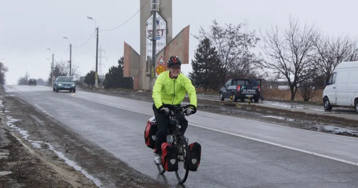 Simon a intrat în țară prin punctul de trecere a frontierei Siret