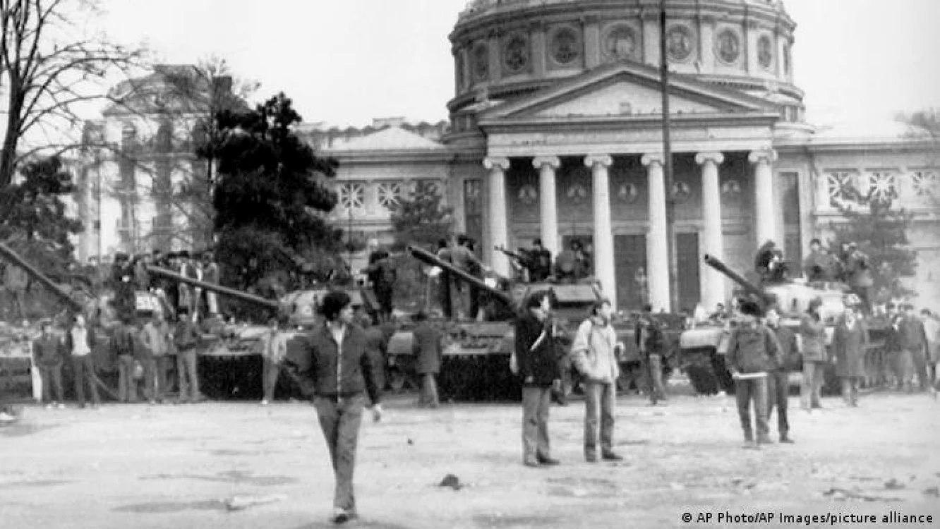 Revolutie