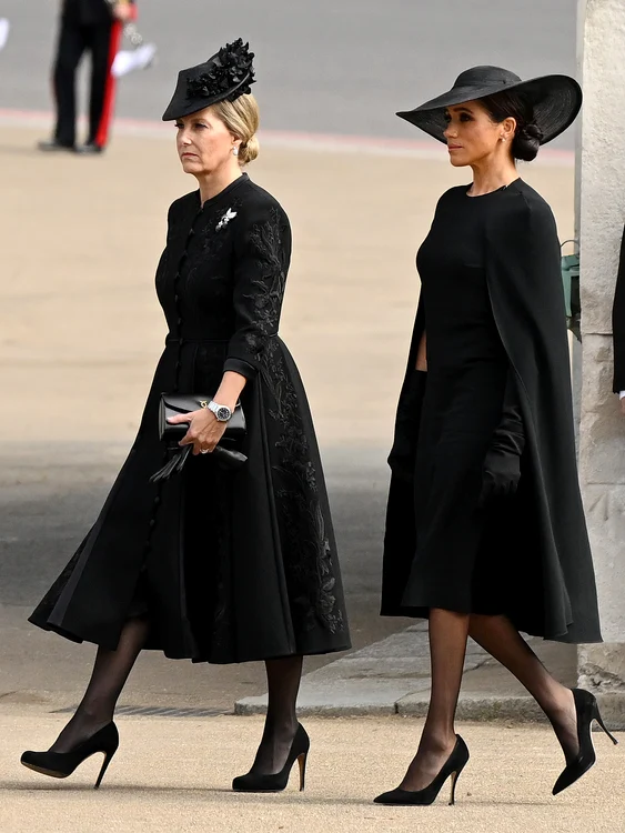 Meghan Markle, fotografiată  alături de ducesa de  Wessex, Sofia
