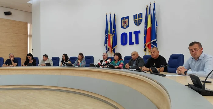 Organizatorii au prezentat detaliile Festivalului Călușul Oltenesc FOTO: C.F.