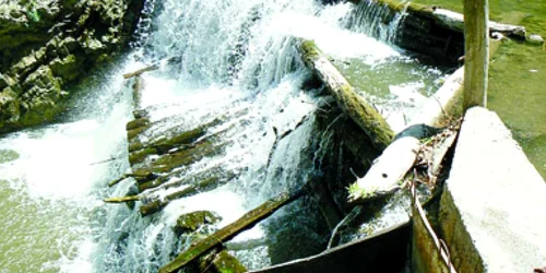 Reşiţa: Ţara „Morilor de apă” a scăpat de gunoaie