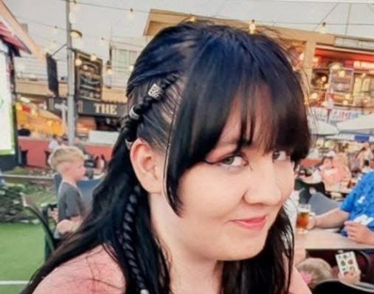 Adolescenți uciși și vârstnici atacați în propriile case: o regiune din Marea Britanie se confruntă cu o criză fără precedent