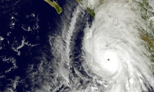 uraganul patricia jpeg