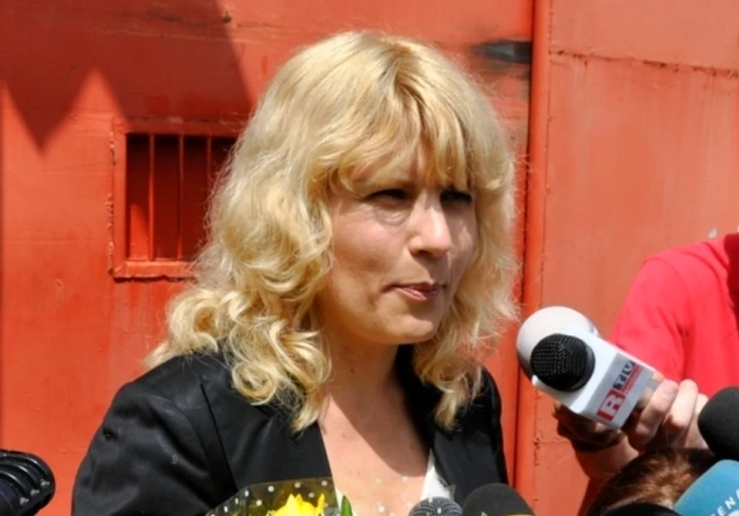Elena Udrea a fost eliberată, joi, din Penitenciarul Târgșor și plasată în arest la domiciliu (foto: Mediafax)