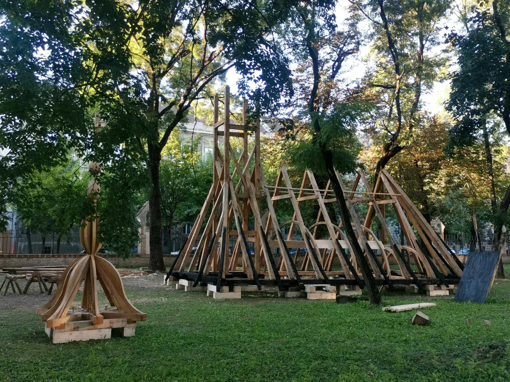Scheletul bisericii de la Povergina a ajuns la Timișoara FOTO Ștefan Both
