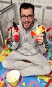 "Cred că e o experiență prin care ar trebui să trecem fiecare dintre noi", spune omul de radio