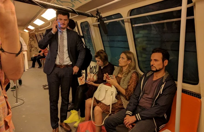 Emilian Oprea, la filmări în garnitura de metrou scoasă la vânzare