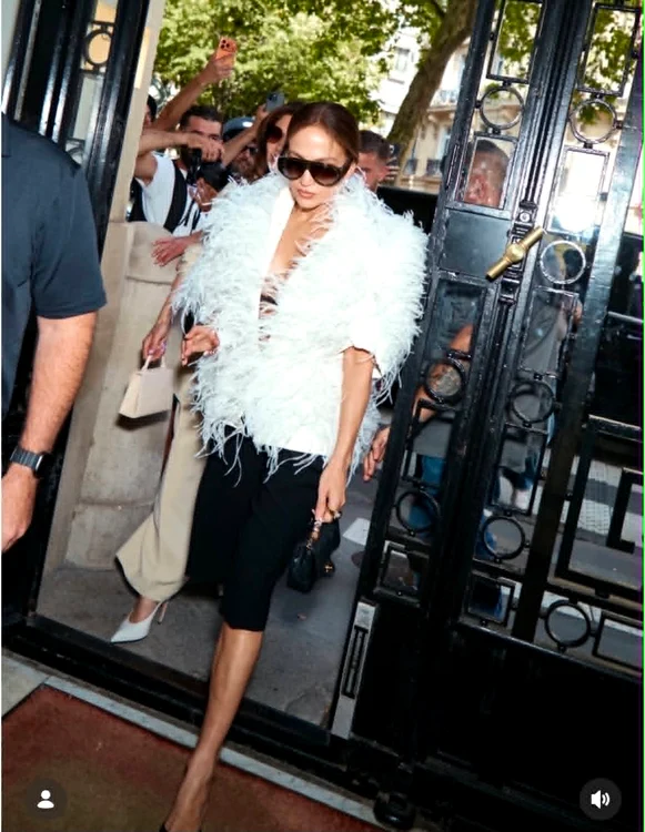 J LO (2) jfif