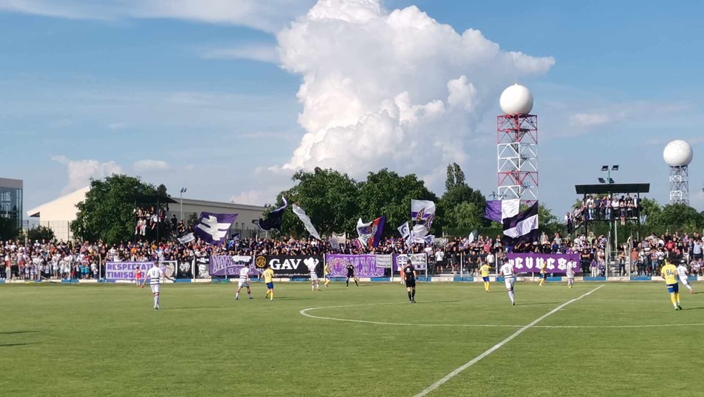 Politehnica lui Paul Codrea a pierdut acasă în barajul de promovarea în Liga a 2-a. Victorie clară pentru vecinii de la Ghiroda VIDEO 
