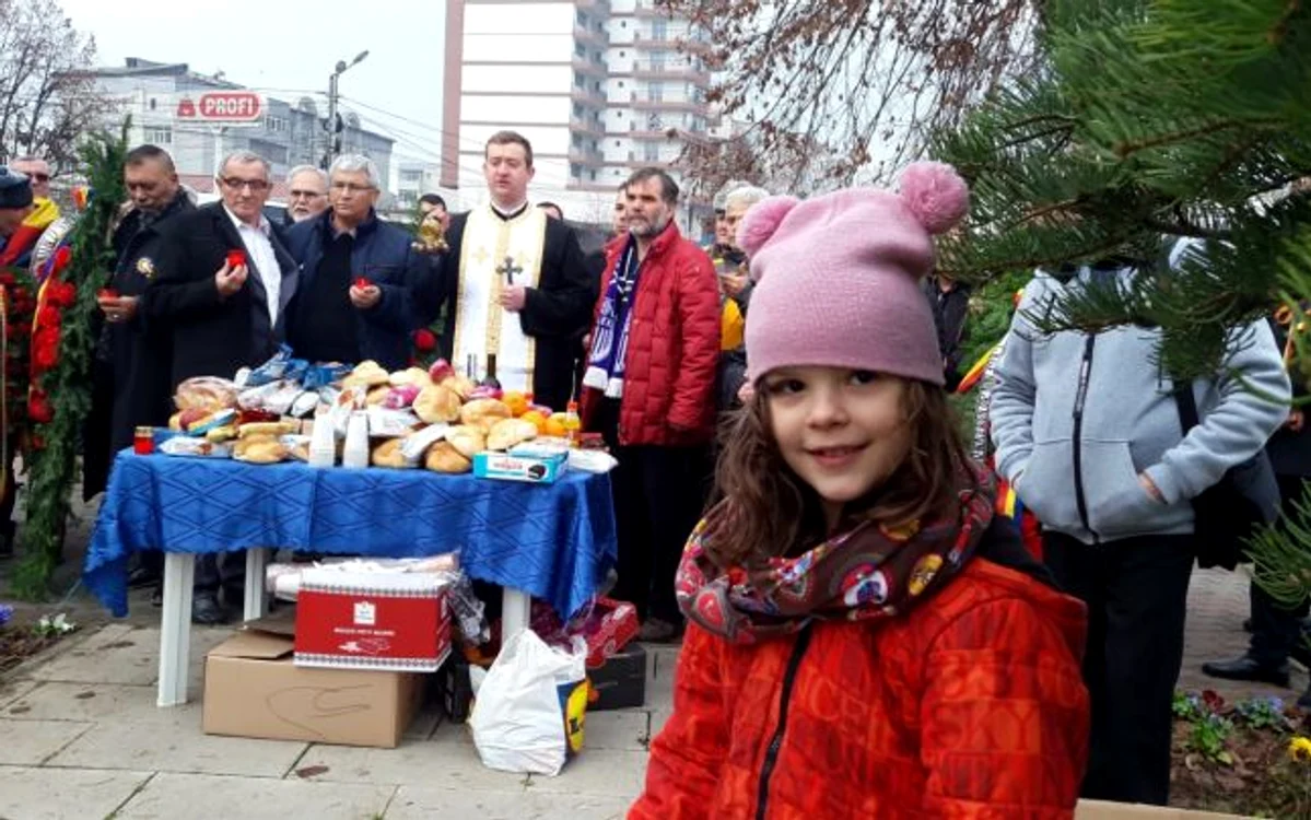 Nepoţii uneia dintre victime au venit pentru prima dată la Slatina FOTO: Alina Mitran