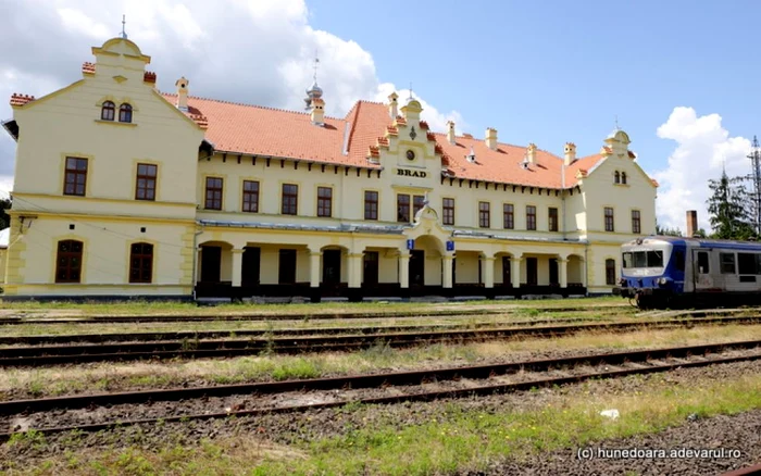 gara brad foto daniel guta adevarul