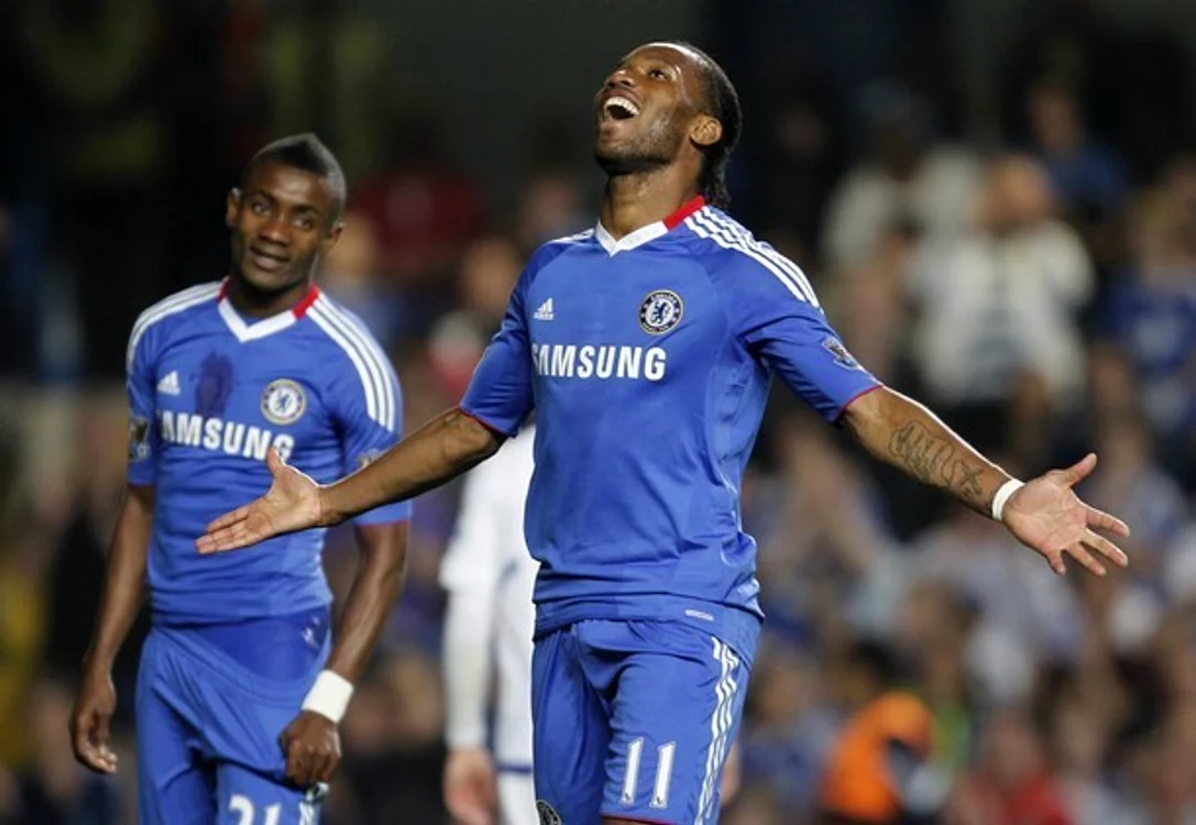 
    Drogba a început fotbalul abia la 11 ani, la amatorii francezi de la SC AbbevilleFoto Click!  
