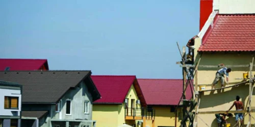 Reşiţa: Betonul şi rata lasă neterminată casa