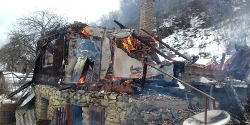 incendiu alba apuseni
