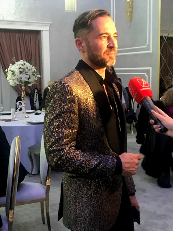 Dinu Maxer a venit singur la la evenimentul „Health beauty &Lifestyle Awards” Sursa: Alina Erimia 