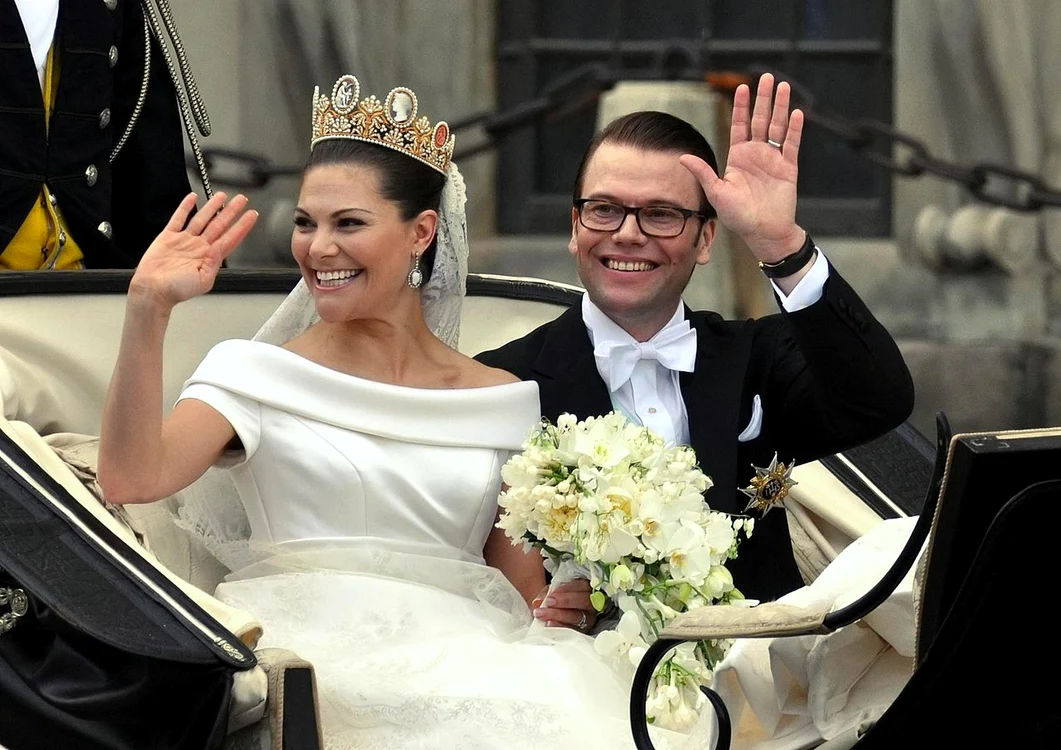 royal wedding stockholm 2010 slottsbacken 05 edit jpg jpeg