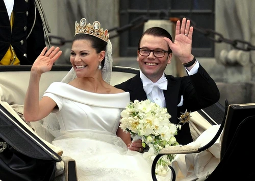 royal wedding stockholm 2010 slottsbacken 05 edit jpg jpeg