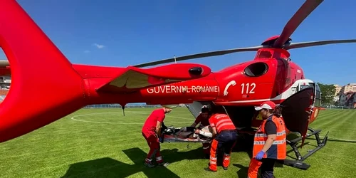 Interventie elicopter SMURD om  muscat de urs Facebook Inspectoratul General al Aviaţiei  jpg