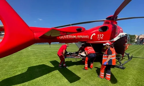 Interventie elicopter SMURD om  muscat de urs Facebook Inspectoratul General al Aviaţiei  jpg