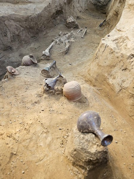 Constanța, o imensă necropolă: Misterul frumoaselor tomitane îngropate în urmă cu aproape două milenii FOTO