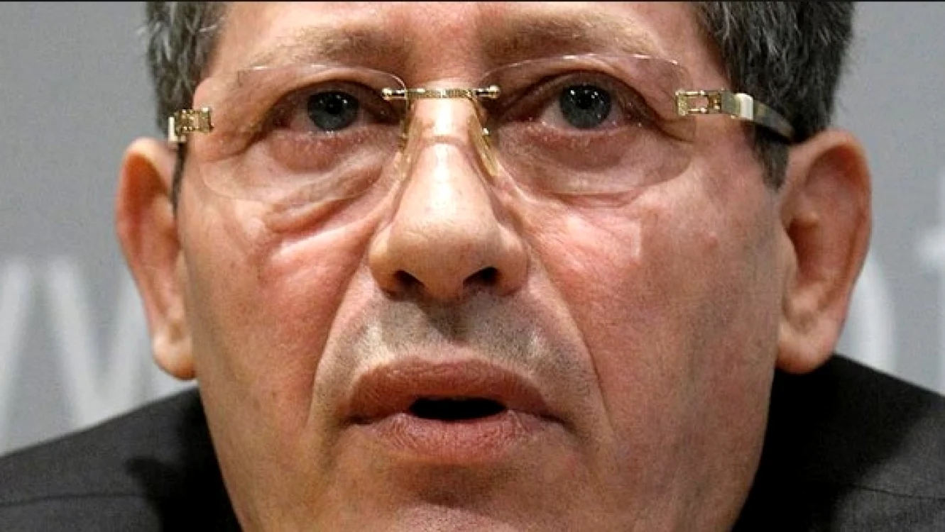 Mihai Ghimpu este preşedintele Partidului Liberal din Republica Moldova şi o voce incomodă pentru fostul premier, de la Chişinău, Vlad Filat.