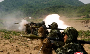 Soldați nord coreeni exerciții militare FOTO EPA EFE jpg