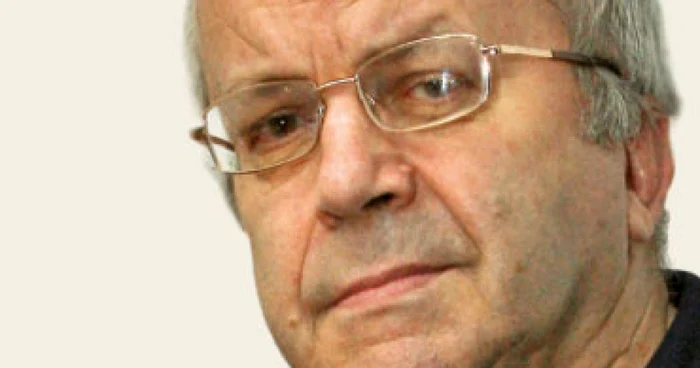 Doar o părere...: Mâine: Allez, les roumains!
