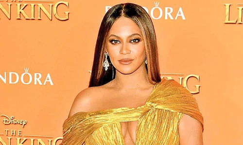 Beyoncé   muziciană Vârstă: 39 de ani Avere: 400 mil  $ jpeg
