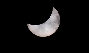eclipsa de soare romania foto jpeg