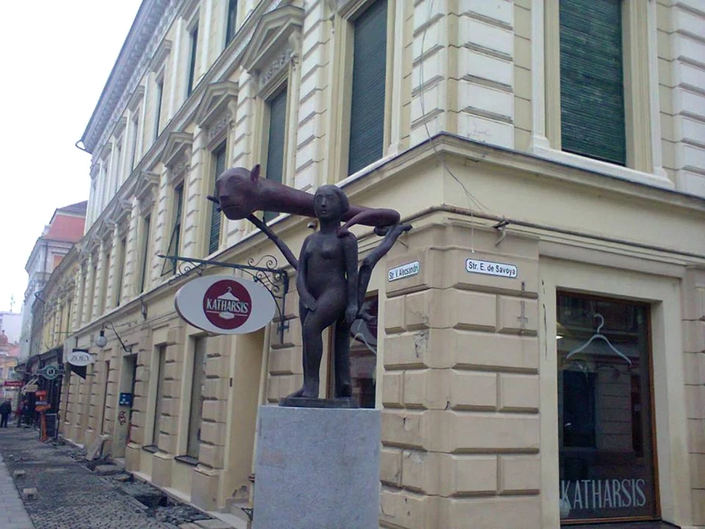 Statuia "Eva" de pe noua stradă pietonală din Timişoara FOTO E.Vamos