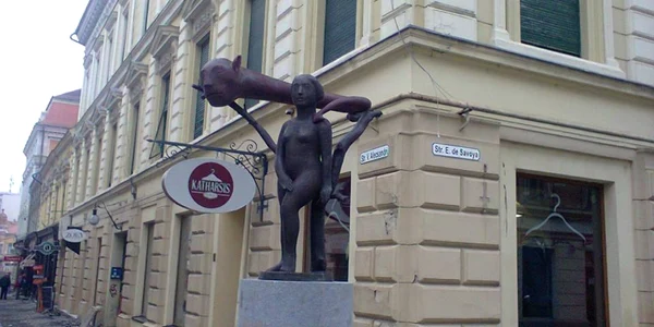 Statuia Eva din Timişoara