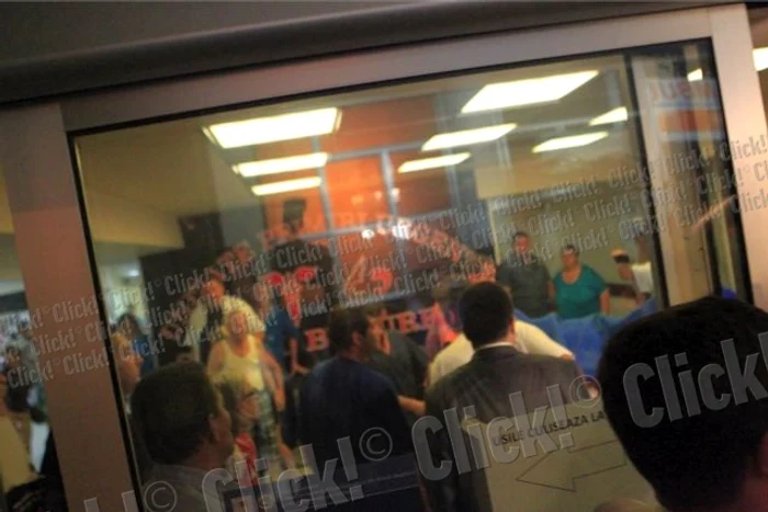 Adrian Năstase a fost dus la Spitalul Floreasca