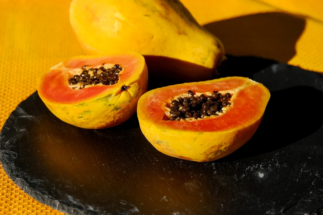 
    Papaya nu este un fruct atât de consumat în RomâniaFoto: pixabay.com  