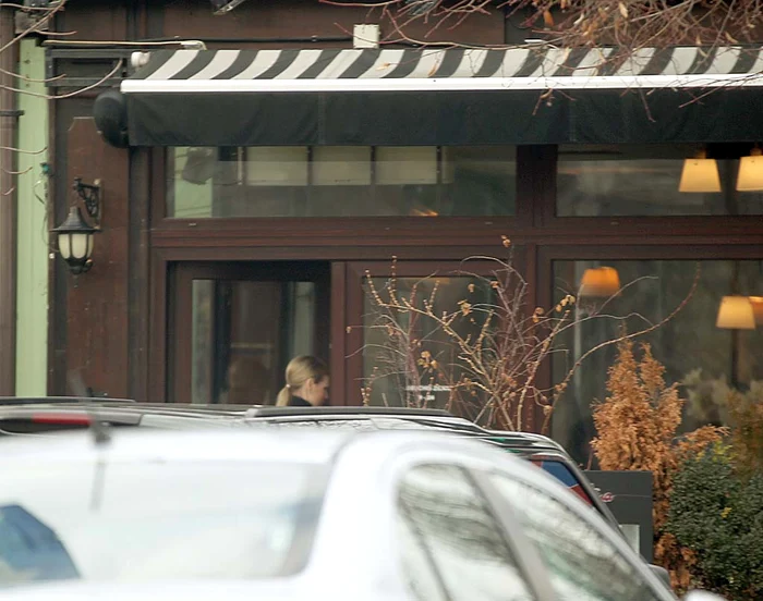 Cristina a luat prânzul la un restaurant de fiţe din Capitală