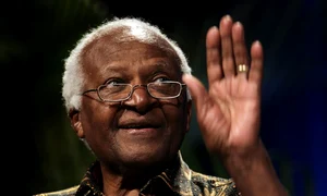 desmond tutu a murit jpg