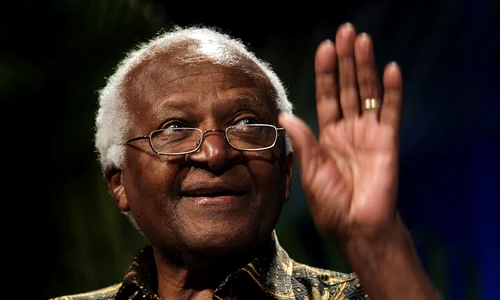 desmond tutu a murit jpg