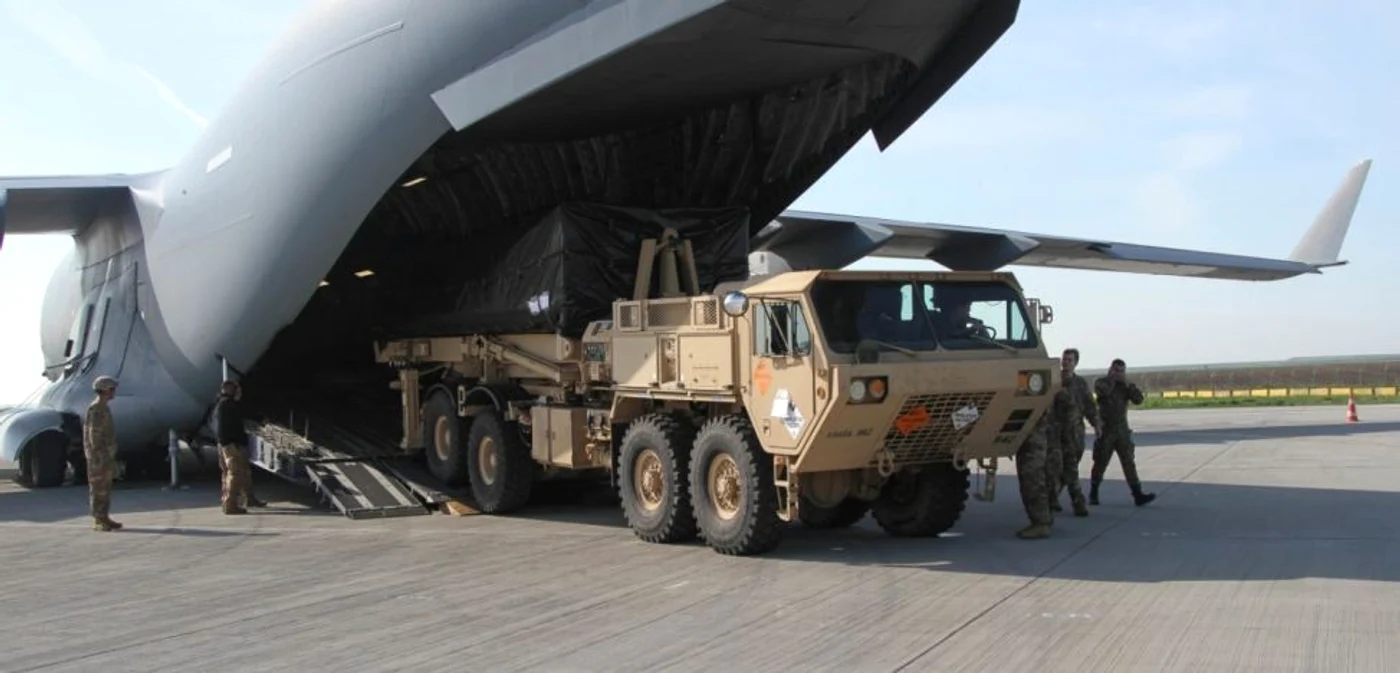 Descărcarea sistemului THAAD la Mihail Kogălniceanu FOTO US Army by Sgt. 1st Class Jason Epperson