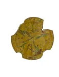 Farfurie descoperită în așezarea medievală de la Costești-Gârlea (© Facebook / Agenţia Naţională Arheologică)