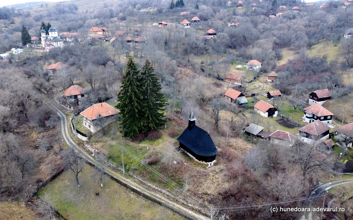 Satul Alun. Foto: Daniel Guță