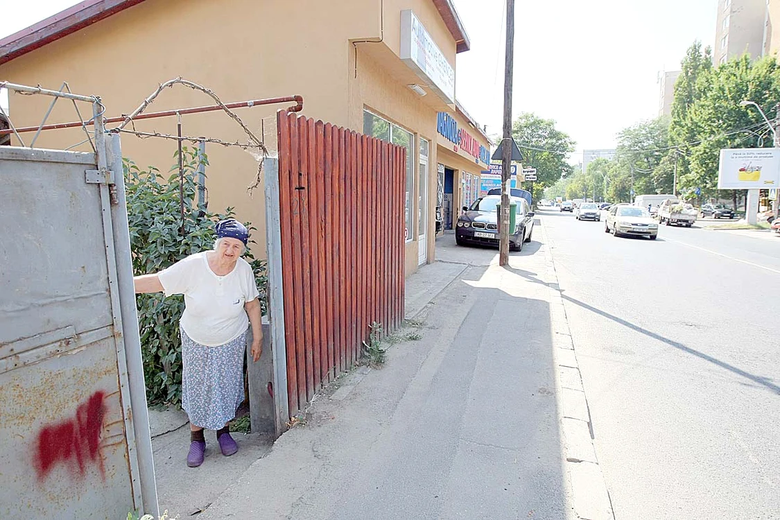 Tanti Elena locuiește de 50 de ani în această casă