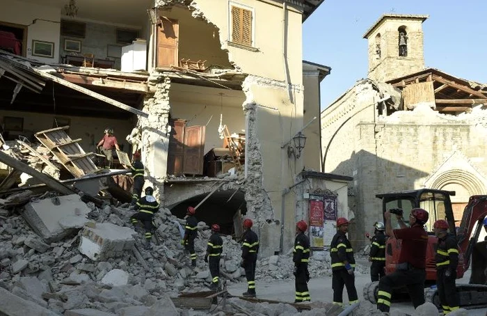 Cutremurul din Italia a avut magnitudinea de 6.2 grade pe scara RichterFoto: AFP