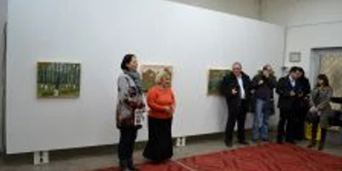La Muzeul de Artă din Bacău a avut loc vernisajul Doinei Munteanu
